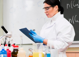 Diploma in Medical Lab Technician (DMLT)